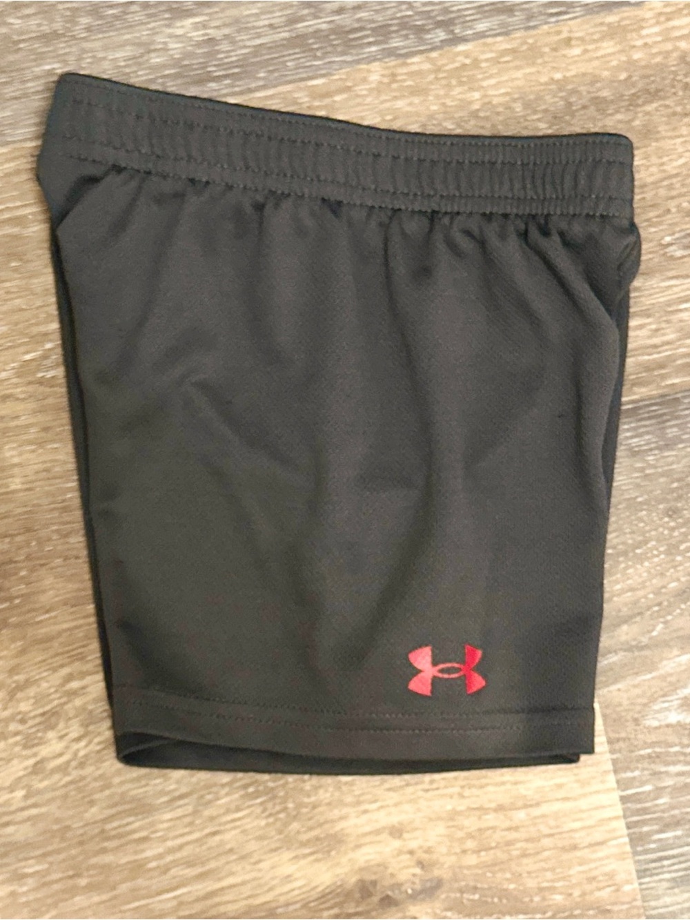 Toddler Boy Under Armour Logo Graphic Tee & Mesh Shorts Set - Picture 6 of 8